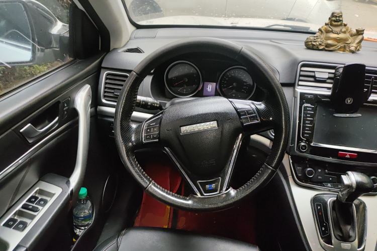 Used Haval H6 2017 Blue Label Sport Edition 1.5T Automatic Two-Wheel Drive Luxury Model Steering Wheel