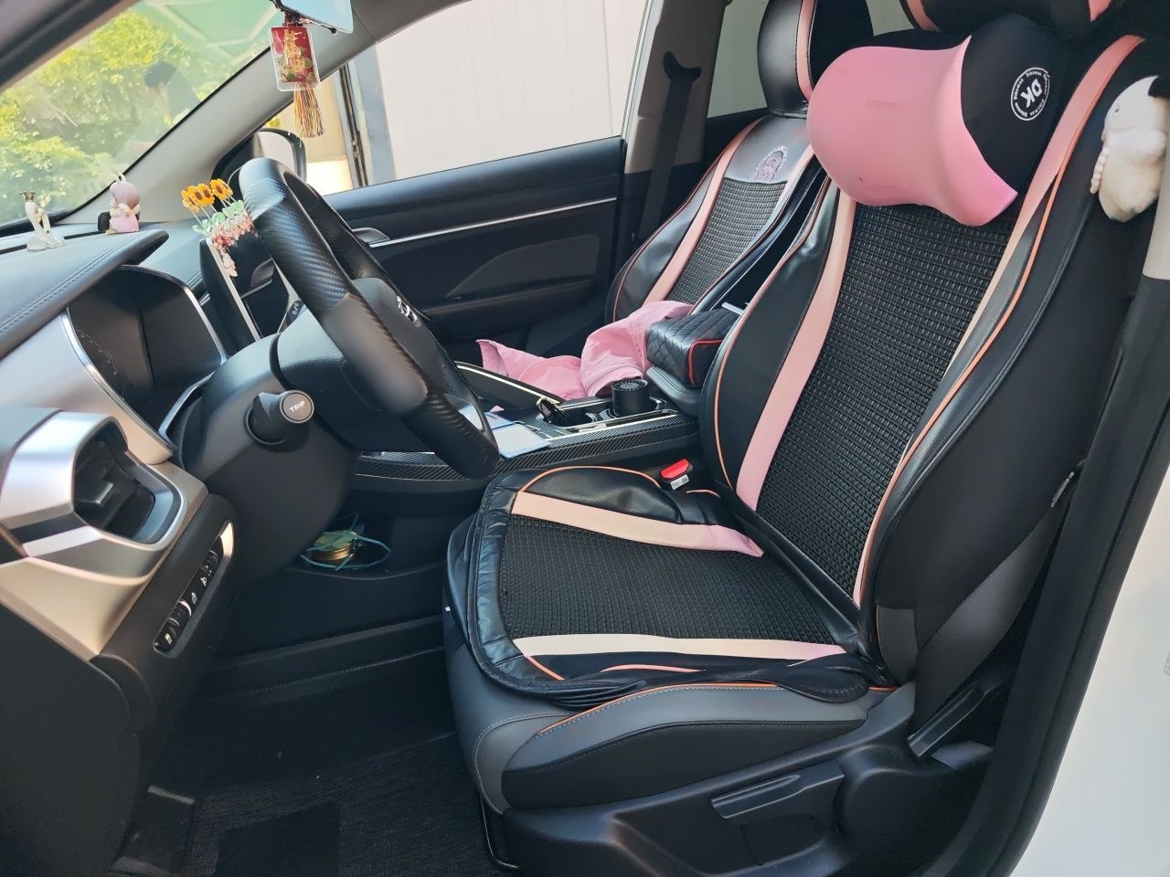 Geely Auto Coolray 2024 1.5T DCT Longteng Edition — снимка 15