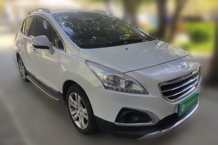 Used Peugeot 3008 2015 1.6THP Automatic Prestige Edition Front Right 45 Deg