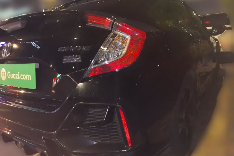 Used Honda Civic 2021 HATCHBACK 220TURBO CVT Trendy Cool Edition
