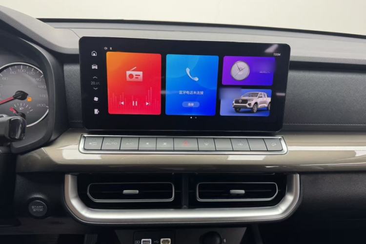 Used Great Wall Poer 2024 2.4T Commercial Version Automatic Diesel 4x4 Elite Edition Interior 9