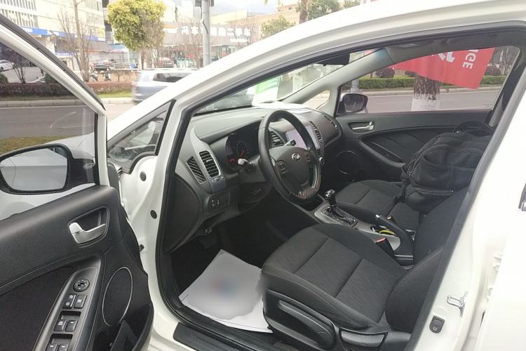 Used Kia K3 2015 1.6L Automatic GLS
