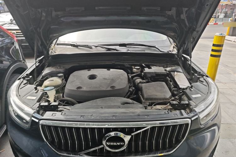 Used Volvo XC40 2021 T4 4x4 SmartDrive Fashion Edition