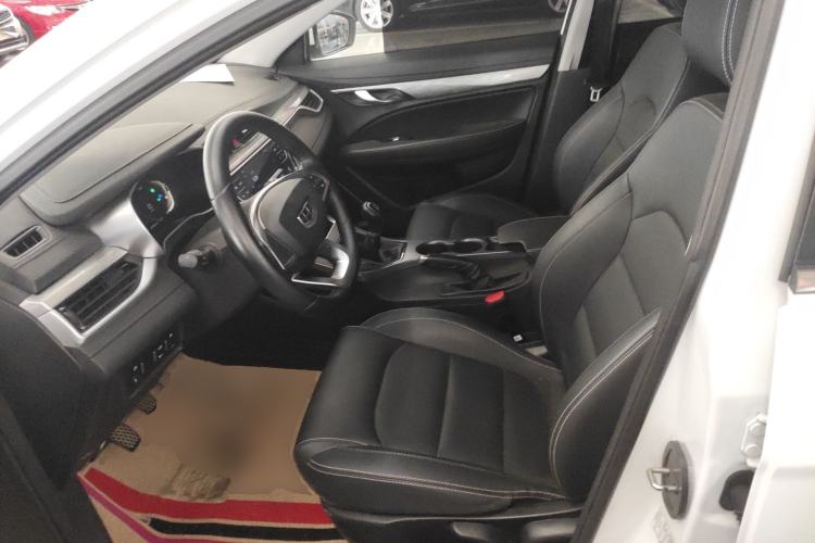 Used Geely Auto Emgrand 2019 Leading Edition 1.5L Manual Upgraded Connectivity Model China VI Standard
