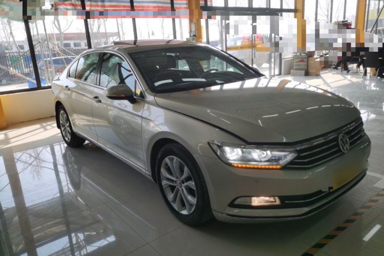 Used Volkswagen Magotan 2019 330TSI DSG Luxury Version China VI Standard Exterior 1