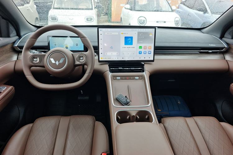 Used Wuling Xingguang S 2024 130 km Flagship Version
