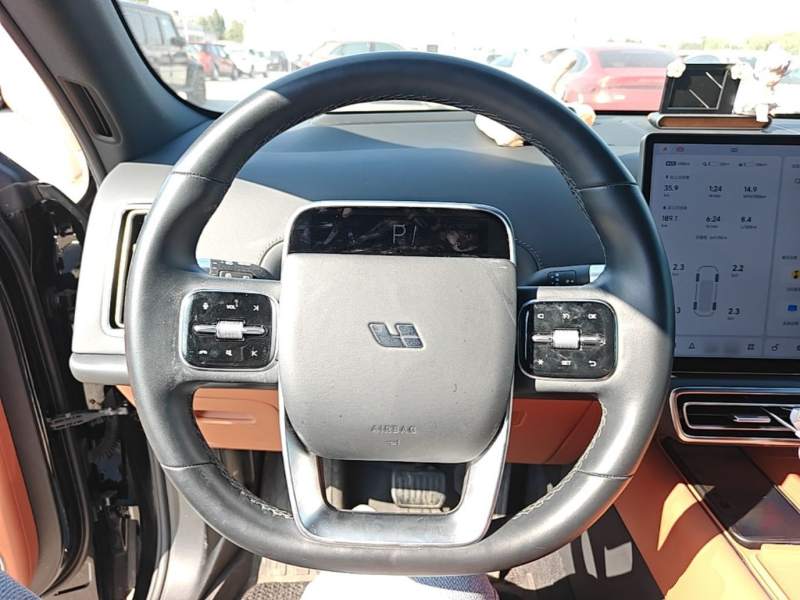 Used Li Auto L7 2023 Pro Model — 10