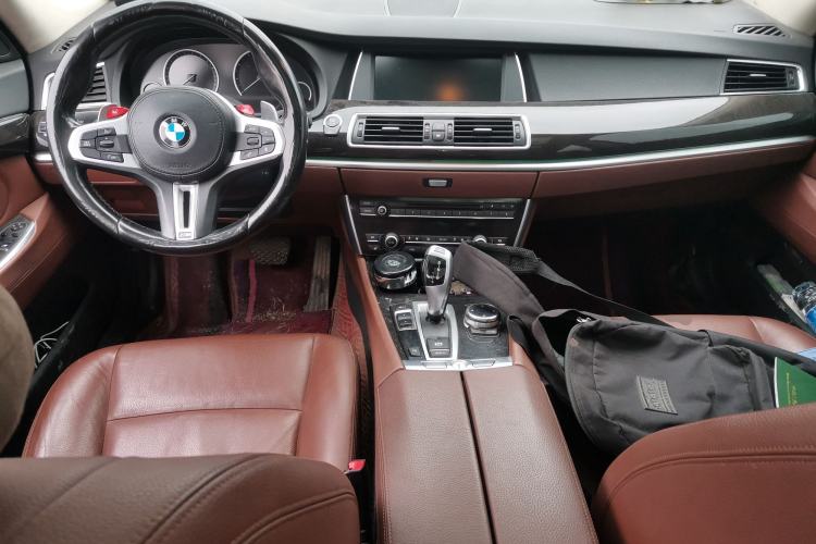 Used BMW 5 Series GT 2014 535i Leading Model