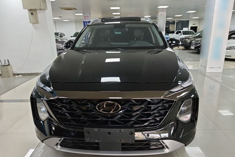 Used Hyundai Santa Fe 2023 Traveler 380T GDi Automatic All-Wheel Drive GLX HTRAC Elite Edition