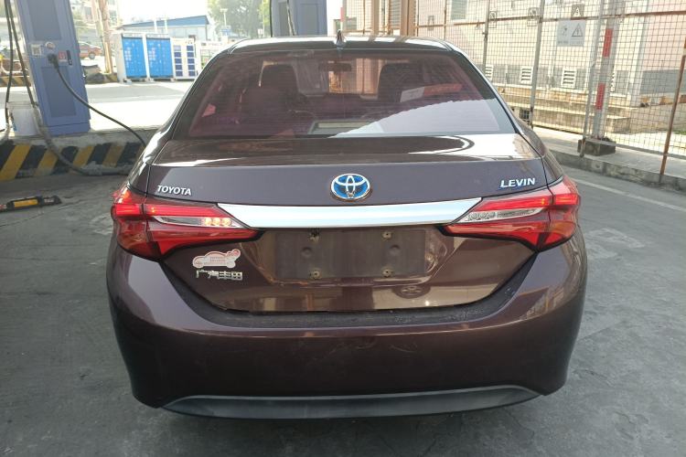 Used Toyota Levin 2016 Dual-Engine 1.8H GS E-CVT Elite Model with Sunroof
