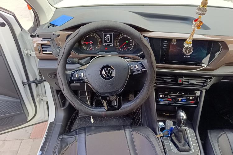 Used Volkswagen Tharu 2021 280TSI Two-Wheel Drive Comfort Edition
