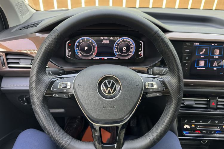 Used Volkswagen Tharu 2021 280TSI Two-Wheel-Drive Flagship Edition
