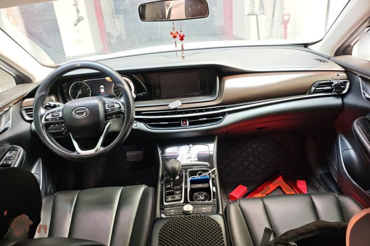 Used GAC Trumpchi GA6 2019 270T Automatic Luxury Edition Center Console