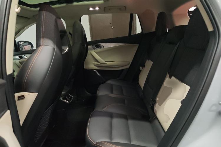 Used Lynk & Co 06 EM-P 2022 PHEV 84 km Range Pro Version
