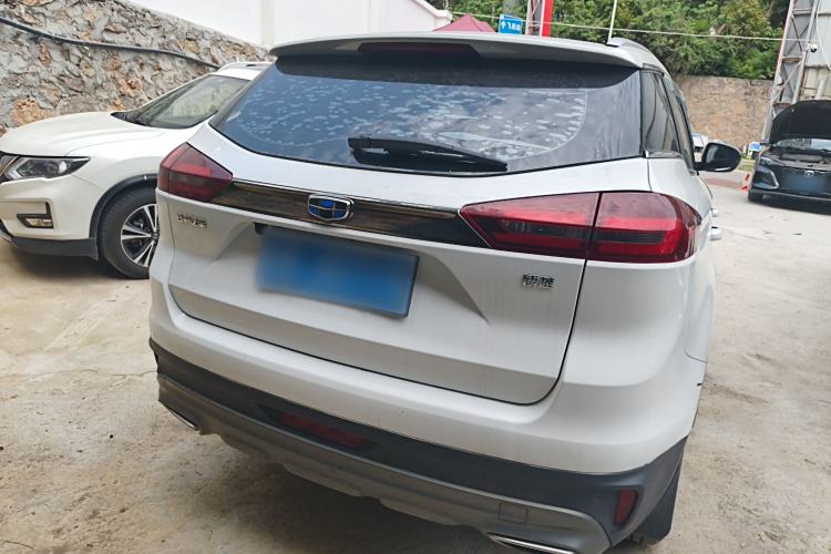 Used Geely Auto Emgrand X7 Sport 2020 1.8TD DCT Two-Wheel Drive Smart Connect 4G-Enabled Version
