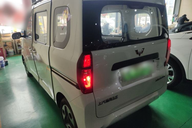 Used Wuling Zhiguang New Energy 2025 Comfort Model