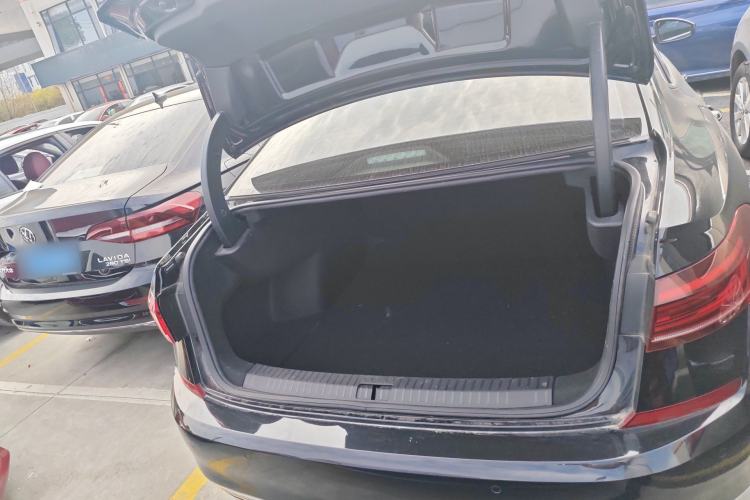 Used Volkswagen Passat 2023 330TSI Starry Luxury Edition
