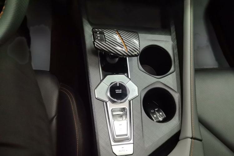 Used Changan UNI-V 2022 1.5T Prestige Version