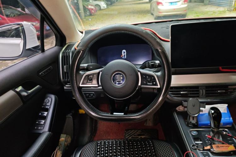 Used BYD Tang 2018 2.0T Automatic SmartConnect Prestige 7-Seater China V Standard Steering Wheel