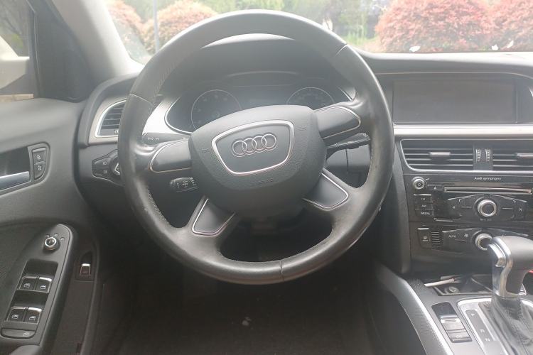 Used Audi A4L 2016 30 TFSI Collector's Edition Automatic Comfort Model
