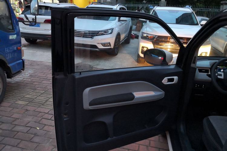 Used Chery QQ Ice Cream 2022 170km Sundae Phosphate Lithium-Ion