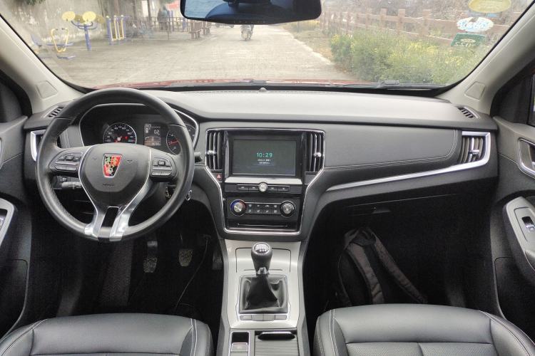 Used Roewe RX5 2018 20T Two-Wheel Drive Manual Flagship Edition