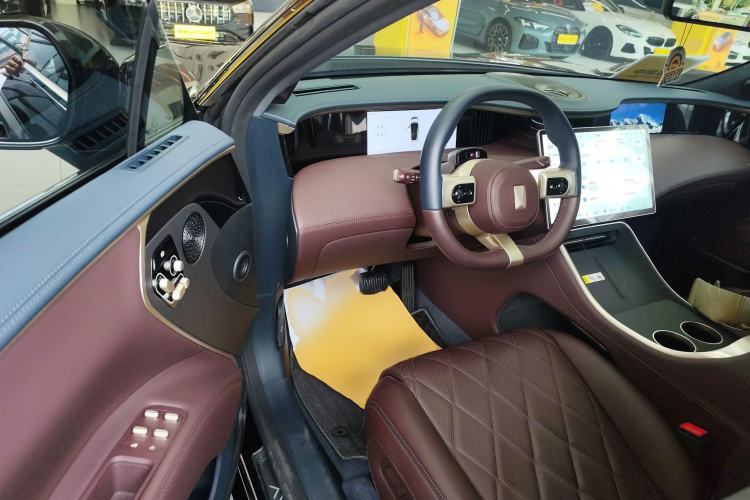 Used Avatr 11 2025 Year Updated Max Extended-Range Version