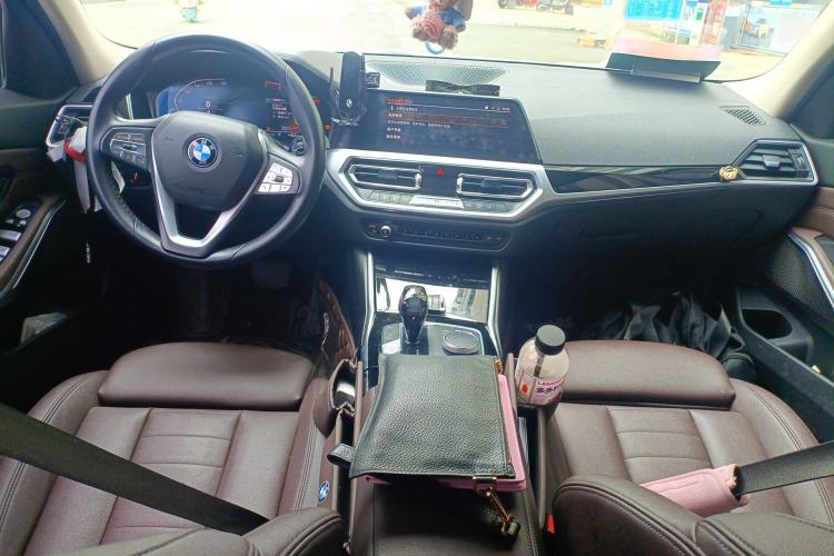 Used BMW 3 Series 2020 325Li First Edition Center Console