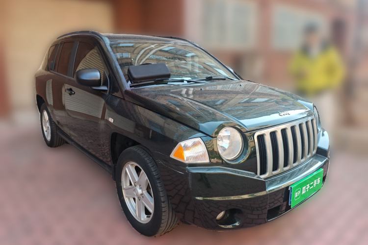 Used Jeep Compass 2010 2.4L four-wheel drive sport version
