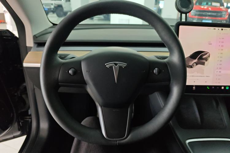 Used Tesla Model 3 2022 Rear-Wheel-Drive Version

