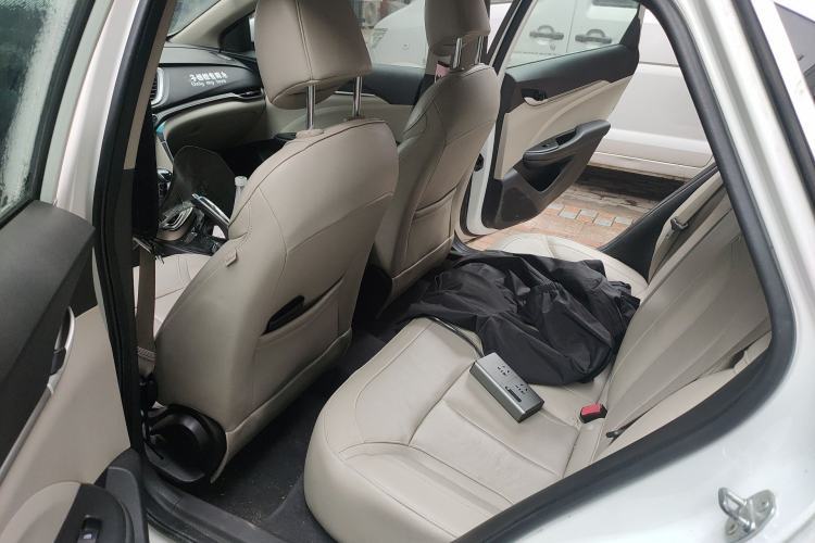 Used Buick GT 2018 15T Manual Elite Version China V Standard
