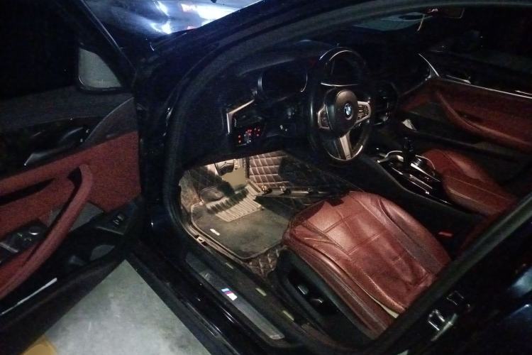 Used BMW 5 Series 2018 530Li Luxury Edition M Sport Package