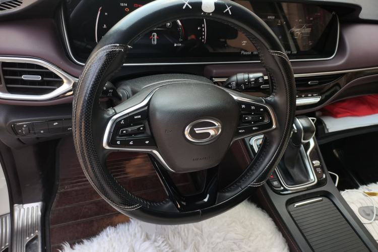 Used GAC Trumpchi M6 2021 PRO 270T DCT Luxury Edition Steering Wheel