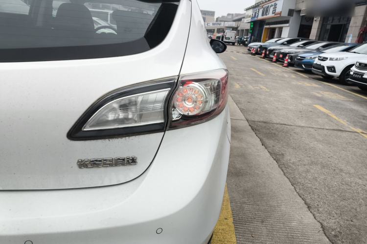 Used Mazda 3 2012 Hatchback 2.0L Automatic Luxury Model
