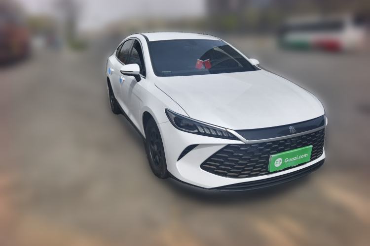 Used BYD Qin PLUS 2025 DM-i Smart Drive 55KM Leading Model
