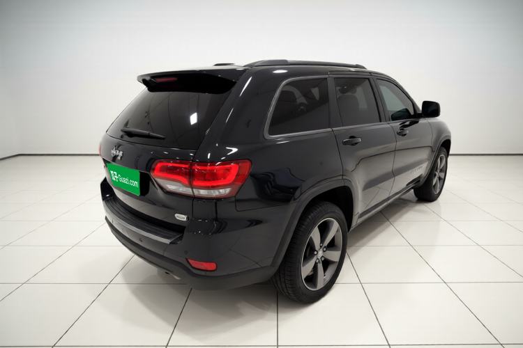 Used Jeep Grand Cherokee 2014 3.6L Elite Navigation Edition
