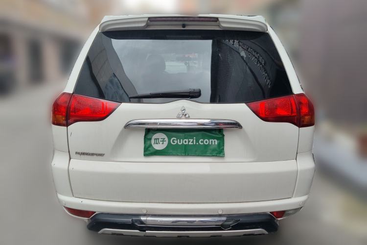 Used Mitsubishi Pajero Sport 2013 3.0L Automatic Two-Wheel Drive Luxury Edition Rear