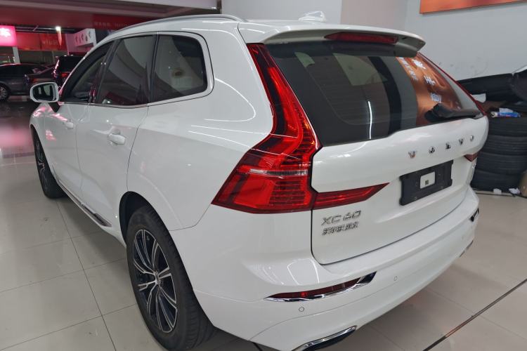 Used Volvo XC60 2020 T5 4x4 Smart Luxury Edition
