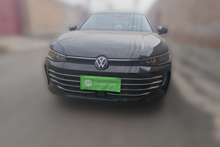 Used Volkswagen Passat 2025 Pro 380TSI Dragon Edition Front