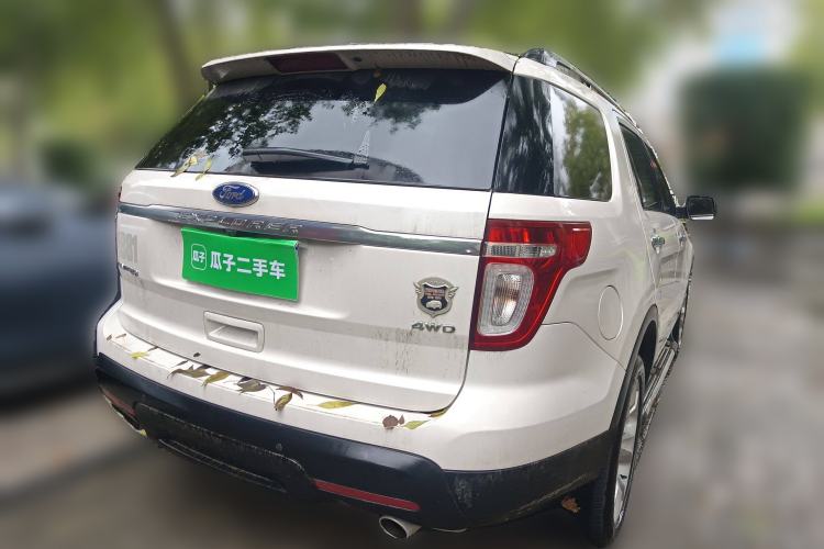 Used Ford Explorer 2013 3.5L Deluxe Model
