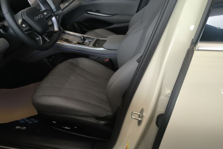 Used BYD Seal 07 DM-i 2025 DM-i 1.5T 125km Flagship Model Left Front Seat