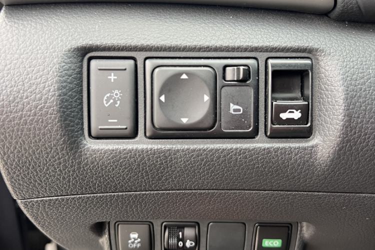 Used Nissan Sylphy 2019 Classic 1.6XL CVT Luxury Edition Interior 7