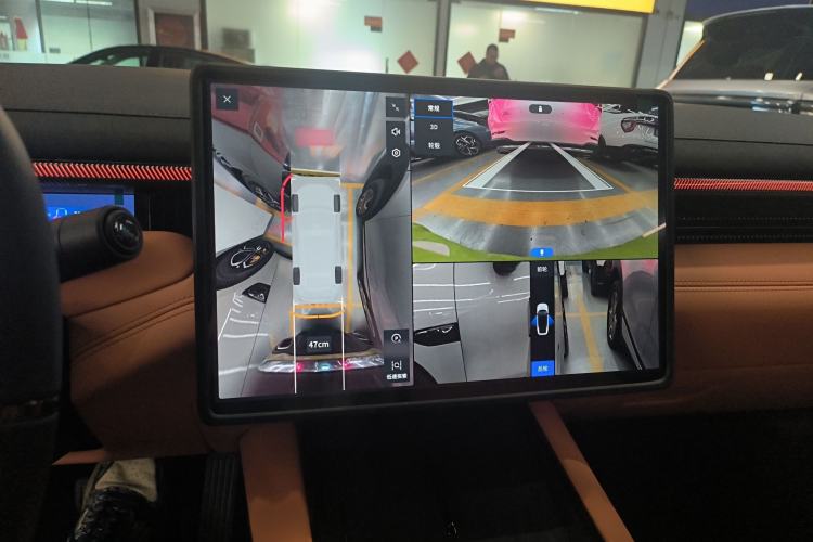 Used Lynk & Co Lynk & Co 10 EM-P 2025 Model 240 Four-Wheel Drive Ultra