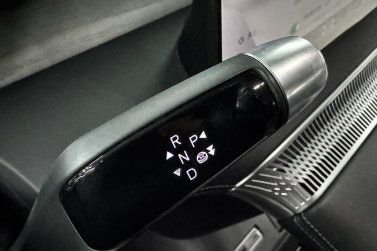 Used XPeng X9 2024 702 Ultra-Long Range Max