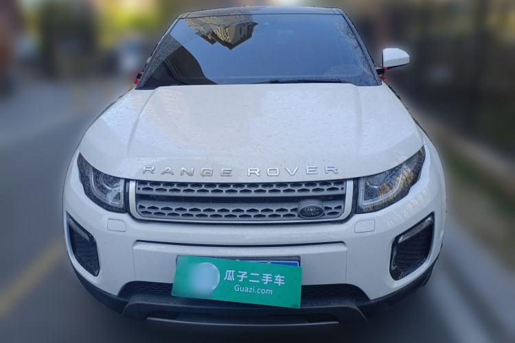 Used Land Rover Range Evoque 2018 240 PS SE Smart Brilliance Edition Front