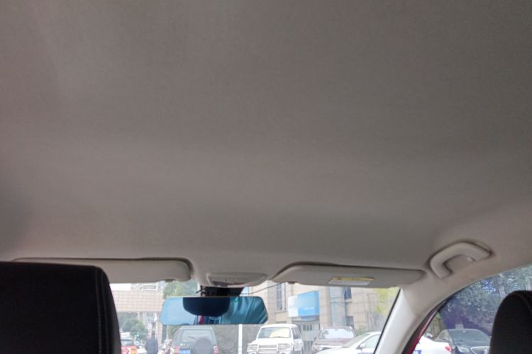 Used Baojun 530 2021 Global Car Anniversary Edition 1.5T Manual Luxury Model 7 Seats Headliner