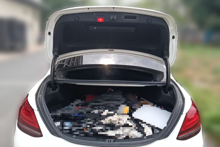 Used Mercedes-Benz C-Class 2019 C 180 L Fashion Edition Sport Version Trunk