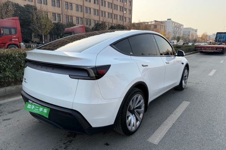 Used Tesla Model Y 2025 Rear-Wheel Drive First Edition