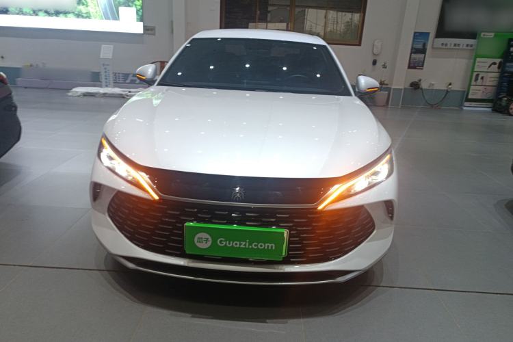 Used BYD Qin L 2024 DM-i 80KM Leading Model Front