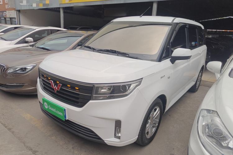 Used Wuling Hongguang PLUS 2019 1.5T Manual Luxury 7-Seater